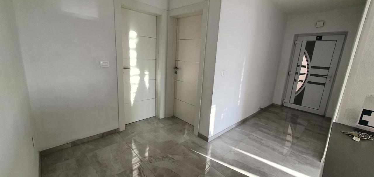Apartmani Naomi&Leo Senj  Luaran gambar