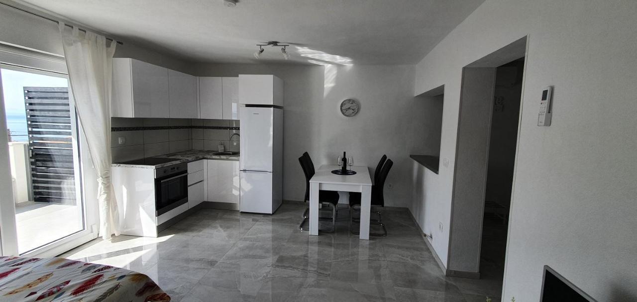 Apartmani Naomi&Leo Senj  Luaran gambar